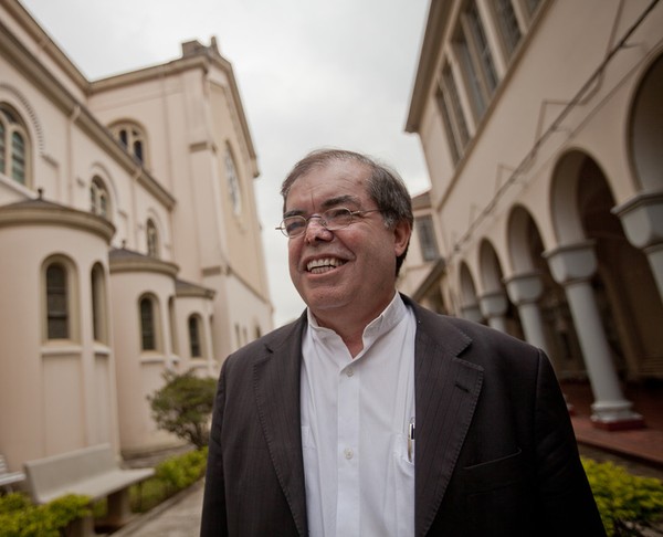 Aleriano dos Santos Puc